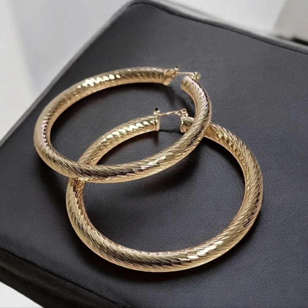 ANNE KLEIN Large Gold Hoop Earrings 60mm Textured Statement Hoops - Picture 3 of 14